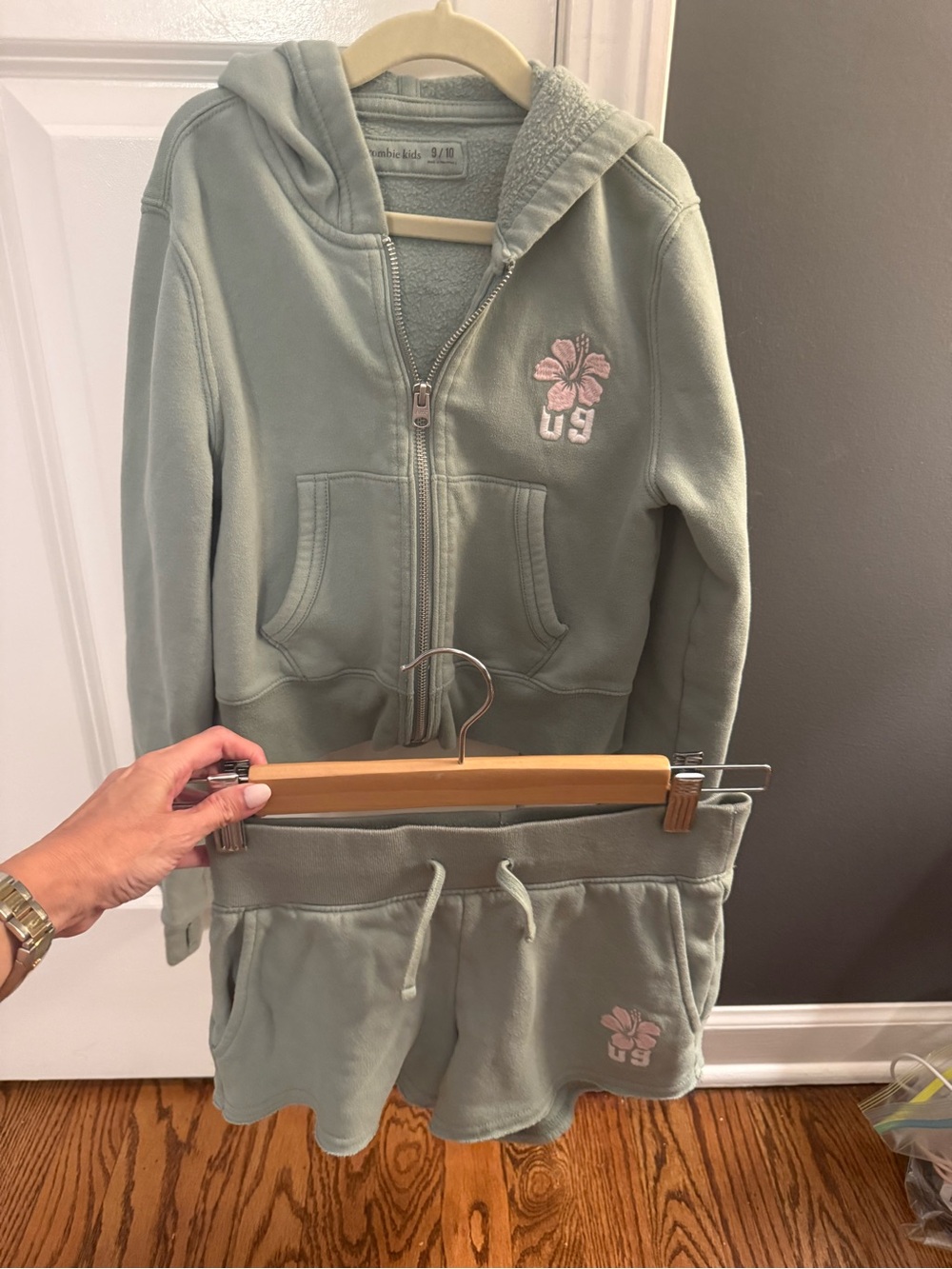 Abercrombie Kids Girls 9/10 Matching Hoodie & Shorts Set Los Angeles Floral